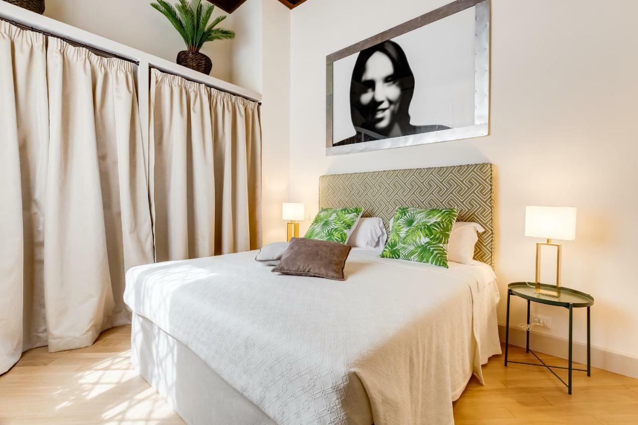 Апартаменты Trevi Chic House Рим Экстерьер фото