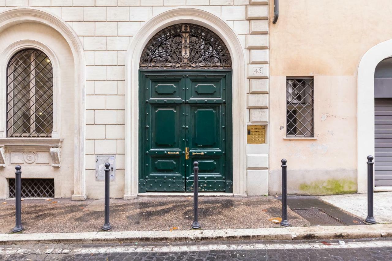 Апартаменты Trevi Chic House Рим Экстерьер фото